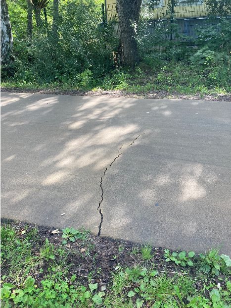 V:\Dez_8\FB67\Amt_67\67.22\09_Stadtbezirksräte\01_Entwürfe\23-20597_Rissbildung im Belag des Ringgleises\IMG_0870.JPG